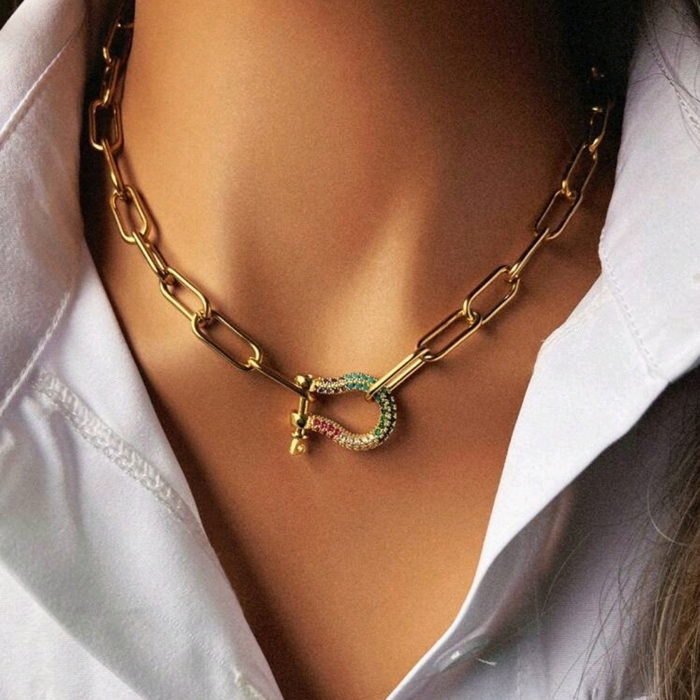 Western Horseshoe Necklace Gold Chain Multicolor Horseshoe Pendant Cowgirl